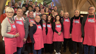 Bernd Reisig Stiftung in Frankfurt: Weihnachtsessen für Obdachlose