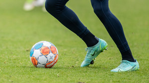 Kellerduell in Regionalliga: Eintracht II schlägt Hessen Kassel 3:2