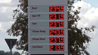 Sprit immer teurer - Regierung plant keine Entlastungen