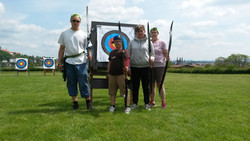 Bogenschießen für junge Abenteurer in Wiesbaden