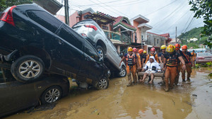 Philippinen: Dutzende Tote durch Taifun "Kalmaegi"