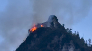 Waldbrand in Chiemgauer Alpen: Saurüsselkopf lodert