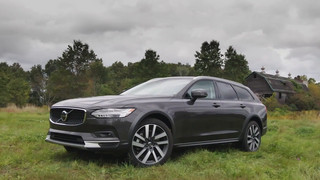 Volvo V90 Cross Country ist „Allradauto des Jahres 2023”