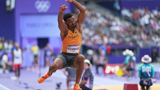 Zehnkämpfer Leo Neugebauer nach fünf Wettkämpfen auf Goldkurs