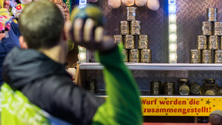 Verein sucht dringend Karussell und Buden für Kirmes in Velmeden