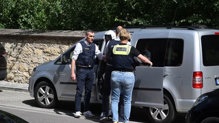 Hier wird der mutmaßliche Täter von Regensburg dem Haftrichter vorgeführt