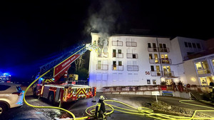 Seniorenwohnheim in Gießen: Bewohner stirbt bei Brand