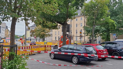 Große Rauchwolke in Gießen: LKW brennt nach Explosion