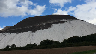 Streit um Kaliberg in Neuhof: BUND fordert Rückbau der Halde