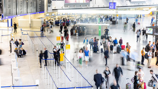Frankfurter Flughafen meldet mehr Passagiere im Juli