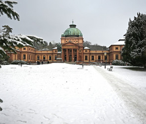 Glättewarnung und Schnee: Gefährliche Wetterlage in Hessen