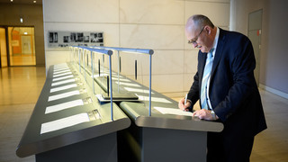 Bundestag: Digitale Stechuhr für Abgeordnete kommt