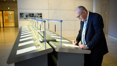Bundestag: Digitale Stechuhr für Abgeordnete kommt