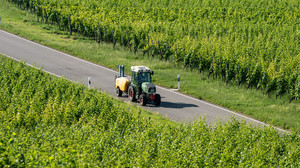 17-Jähriger fährt mit geklauten Traktor durch Schenklengsfeld