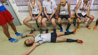 "SkyRun" in Frankfurt: In rund sieben Minuten auf den Messeturm