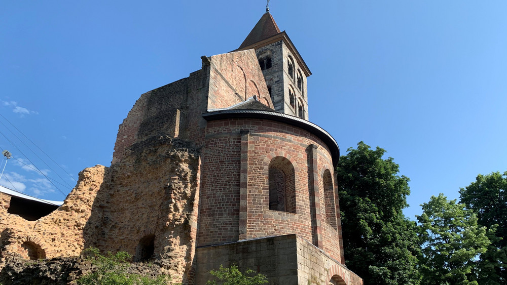 In der Stiftsruine sind die 71. Bad Hersfelder Festspiele gestartet.