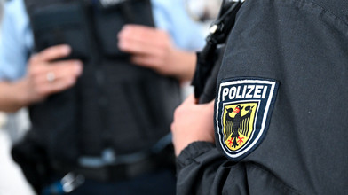 Softair-Pistole im Hosenbund sorgt für Polizeieinsatz