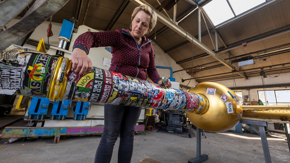 Zugspitz-Gipfelkreuz wird ins Tal geflogen und restauriert