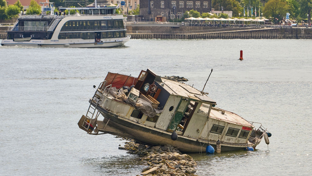 Boot auf Grund gelaufen