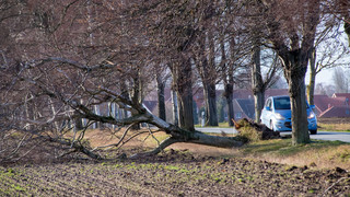 Wetterextreme 2023 kosten Versicherer 4,9 Milliarden Euro