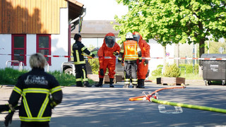 Chlorgas im Freibad Lohfelden ausgetreten: Mitarbeiter im Krankenhaus