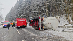 Lkw-Unfall auf B458: Das sorgte für die Vollsperrung