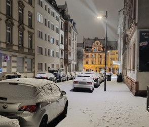 Wintereinbruch in Hessen: Kaum Unfälle und Bahnprobleme