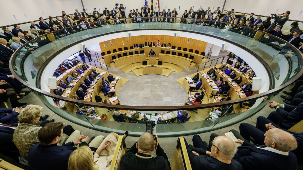 Der hessische Landtag, in dem auch vier Mitglieder der Jungen Alternative (JA) sitzen. (Archivbild)