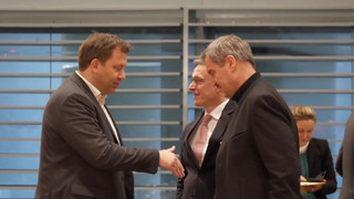 Länder wollen modernen Staat - Finanzfrage soll vertagt werden