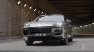 Porsche präsentiert den stärksten Cayenne aller Zeiten - Porsche Cayenne Turbo E-Hybrid Coupé mit GT-Paket