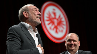 Nach Operation: Ex-Eintracht-Chef Fischer spricht über Krebserkrankung