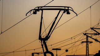 15-Jähriger klettert bei Kahl auf Güterwagen und erleidet Stromschlag