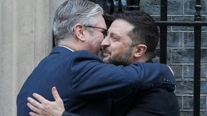 Selenskyj bei Treffen der "Koalition der Willigen" in London