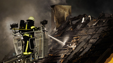 Wohnhausbrand Rüsselsheim: Polizei ermittelt Ursache