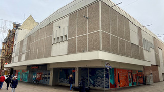 Stadt Wiesbaden übernimmt Ex-Sportarena in der Innenstadt