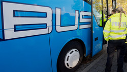 Diebe klauen Reisebus in Nidderau - Flucht nach Frankreich?