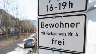 Frankfurt erhöht Parkkosten: Bewohnerparken wird knapp fünfmal teurer