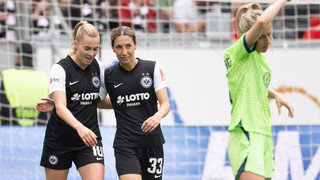 Eintracht Frankfurts Frauen siegen im Topspsiel 4:0 gegen Wolfsburg