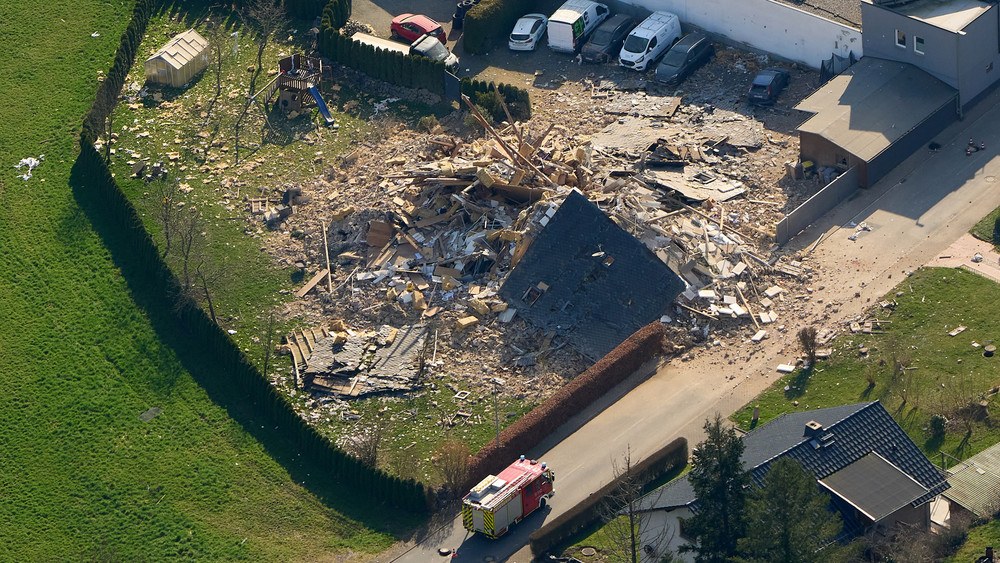 In Niederzeuzheim war Ende Februar ein Wohnhaus durch eine Gasexplosion zerstört worden.