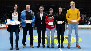 Ehrenamtliche Handballer als „Menschen des Respekts“ ausgezeichnet