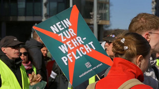 Nach neuem Wehrdienstgesetz: Zahl der Kriegsdienstverweigerer steigt