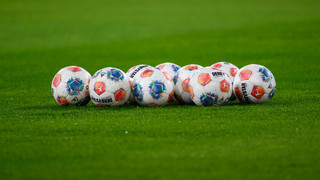 FC Bayern im Stau - Bundesliga-Anpfiff in Gladbach verspätet