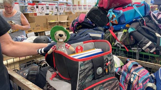 Schulranzen spenden für arme Kinder - Gain in Gießen sammelt wieder