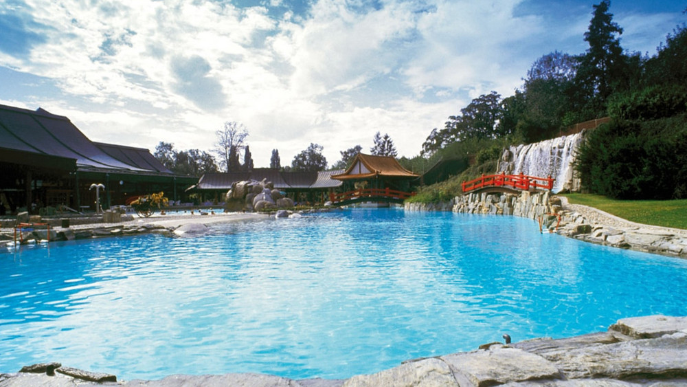 Der Außenbereich der Taunus Therme.