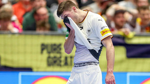 Herber Dämpfer gegen Serbien: Handballer bangen um EM-Hauptrunde