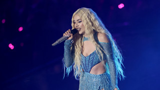 Neu bei FFH: Ava Max mit "One of Us"