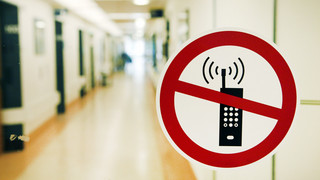 Warum sind Smartphones an diesen Orten verboten?