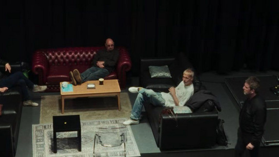 "Don't Look Back In Anger" (OV): Offizieller Trailer zur Oasis-Doku