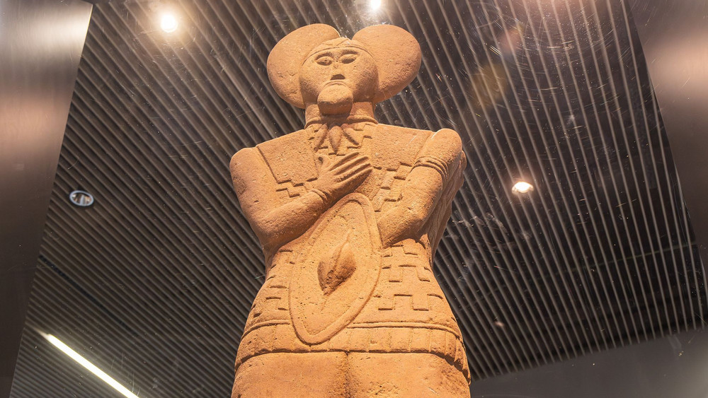Keltenwelt am Glauberg Keltenfürsten-Statue