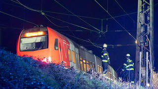 Oberleitung in Mainz abgerissen - 130 Fahrgäste evakuiert